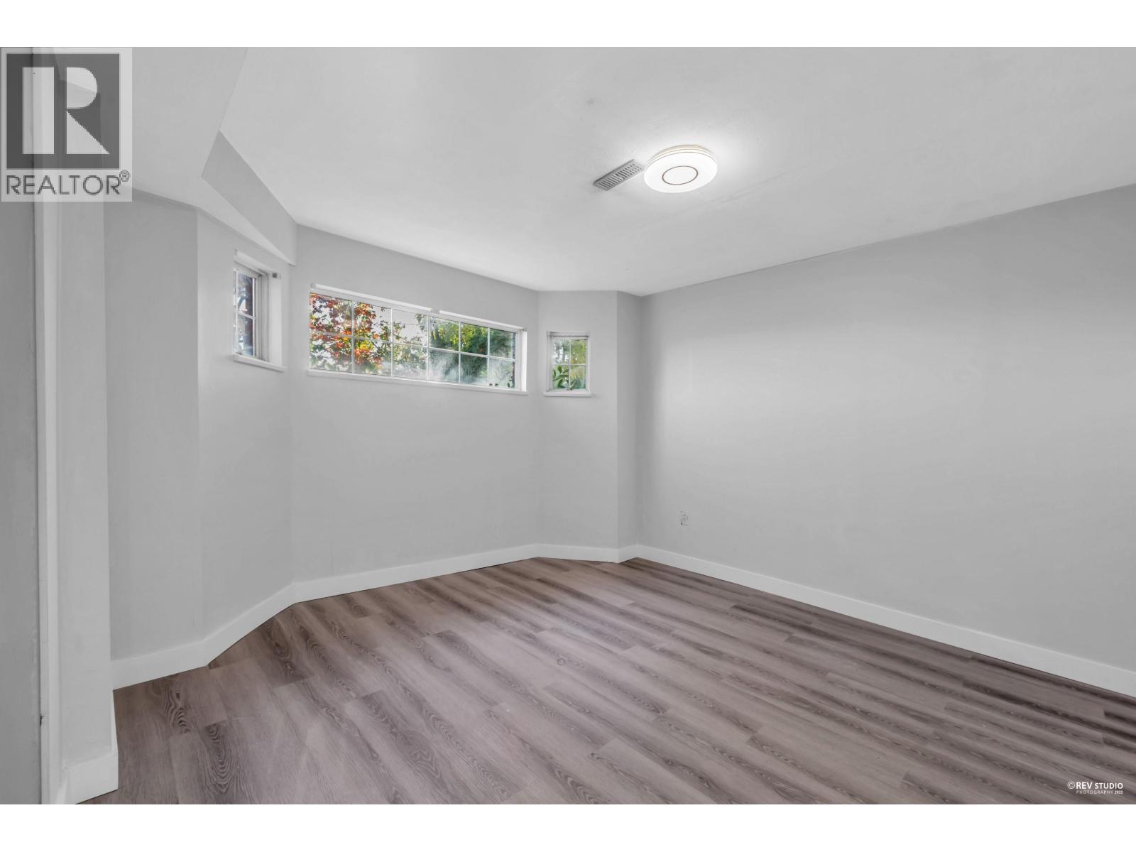 2233 Monashee Court, Coquitlam, British Columbia  V3K 6P7 - Photo 23 - R3034117