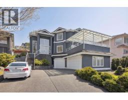 <div class="price">$1,948,800</div> 2525 Sapphire Place<br>Coquitlam, British Columbia<br><div class='bed_bath'>5 Bed | 4 Bath</div>