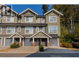 <div class="price">$1,128,000</div> 9 3461 Princeton Avenue<br>Coquitlam, British Columbia<br><div class='bed_bath'>3 Bed | 3 Bath</div>