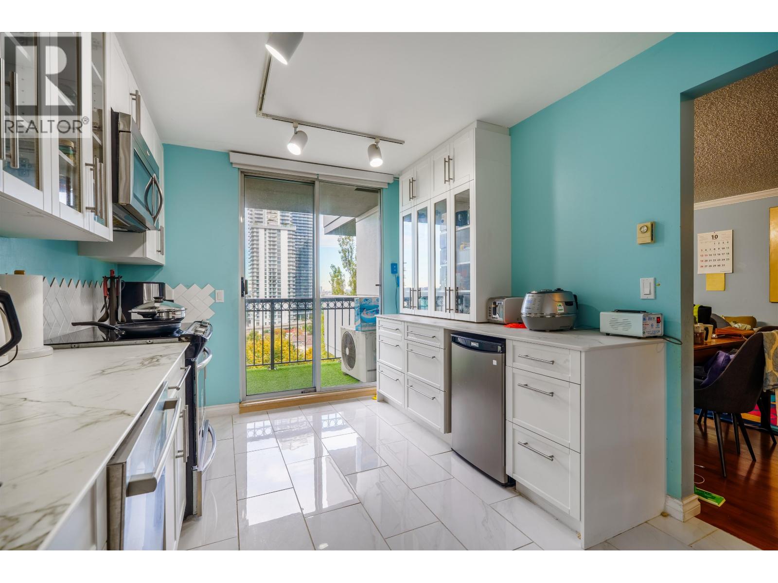 1203 545 Austin Avenue, Coquitlam, British Columbia  V3K 6R4 - Photo 8 - R3056021