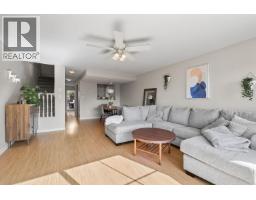 <div class="price">$699,000</div> 10 1383 Brunette Avenue<br>Coquitlam, British Columbia<br><div class='bed_bath'>2 Bed | 3 Bath</div>