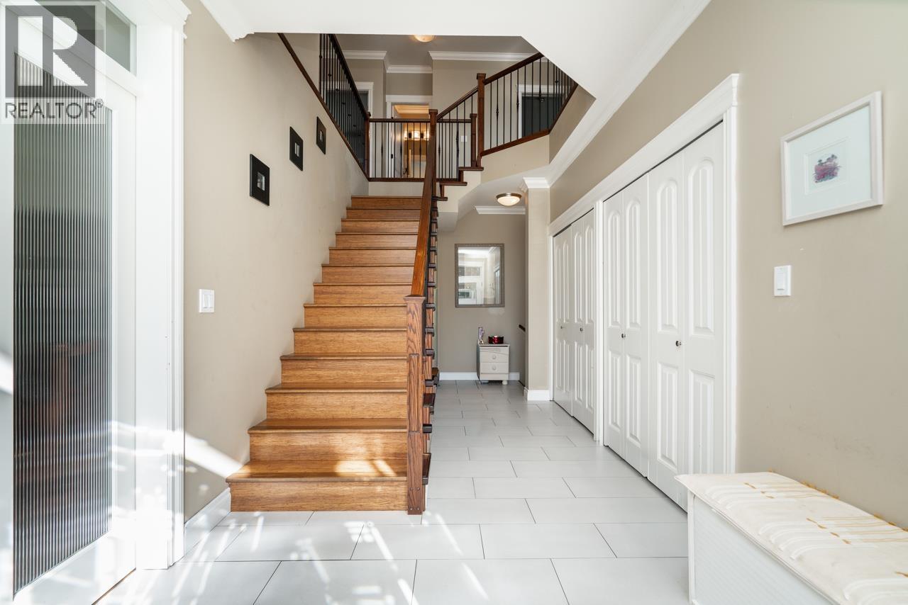 1935 Brunette Avenue, Coquitlam, British Columbia  V3K 1H8 - Photo 4 - R3058307