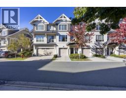 <div class="price">$999,000</div> 211 3105 Dayanee Springs Boulevard<br>Coquitlam, British Columbia<br><div class='bed_bath'>3 Bed | 3 Bath</div>